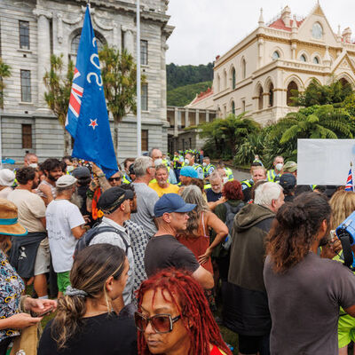Yeni Zelanda'da protestolara ilginç müdahale