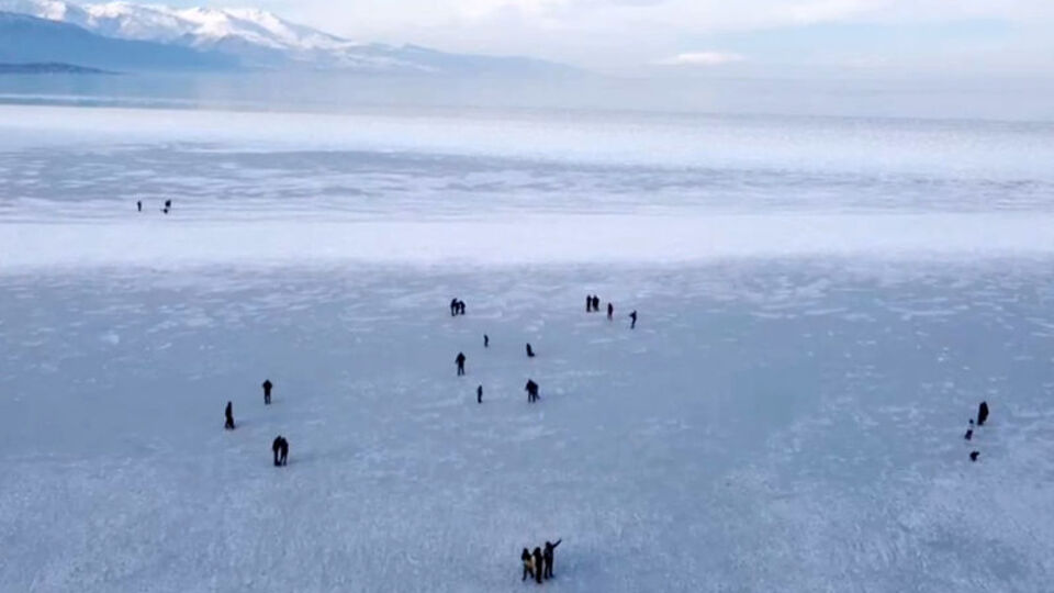 Eğirdir Gölü üzerinde tehlikeli keyif!
