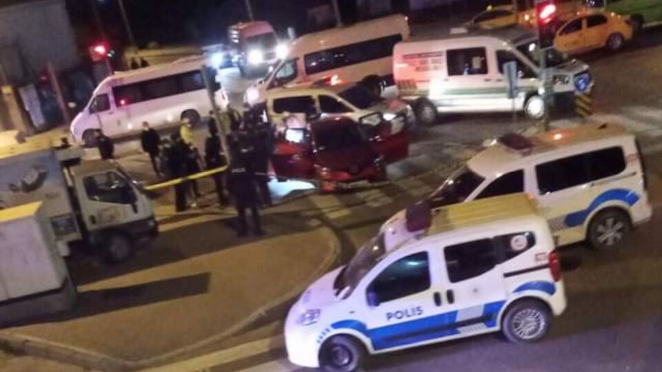 Kırmızı ışıkta katliam! İki kadın öldürüldü