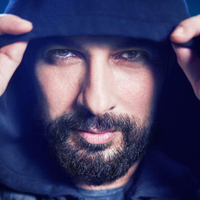 Tarkan yeni şarkısının ismini açıkladı