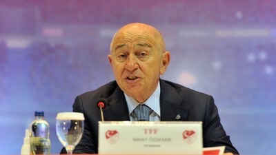 Nihat Özdemir'den yayın ihalesi açıklaması