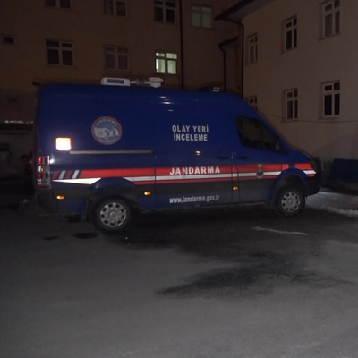 Baba parçalanmış, oğlu donmuş halde bulundu!