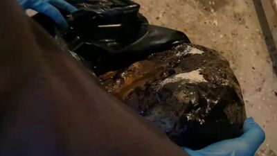 Adı: Ambergris! Balina kusmuğu operasyonu! Değeri servet!