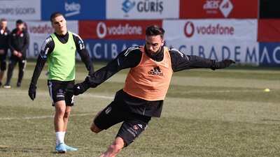 Beşiktaş, Altay maçının hazırlıklarına başladı