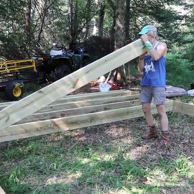 Tek başına inşa etti! 23 gün sürdü