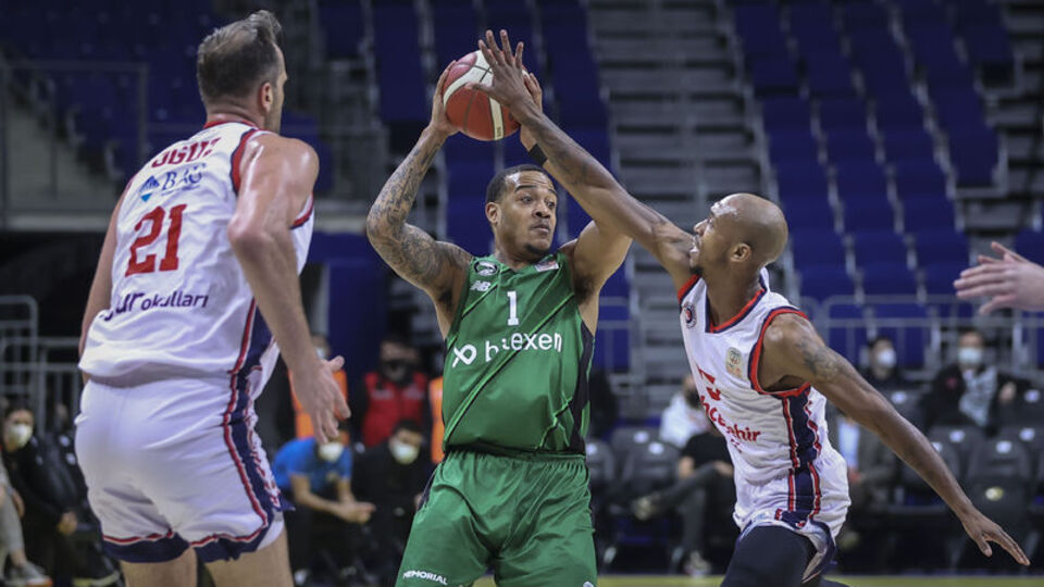 Darüşşafaka kupada dörtlü finalde!