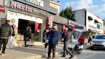 Taksici, moto kuryeye testereyle saldırdı!