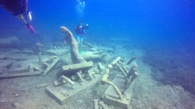 İlk su altı müzesinin heykelleri içler acısı