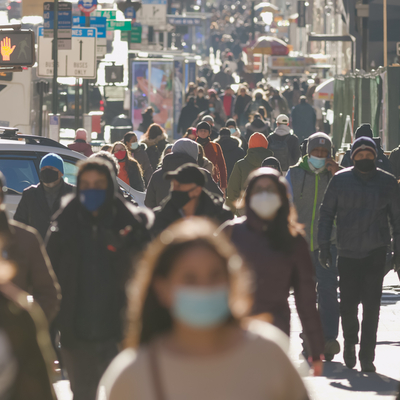 "Maskelerin tamamen çıkarılması kararı için erken"