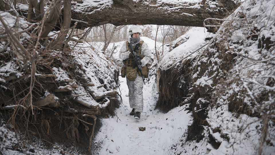 Ukrayna: Ayrılıkçıların açtığı ateşte bir asker hayatını kaybetti