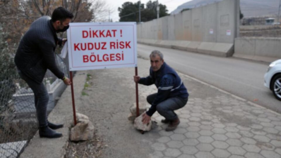 Derik'te bir mahalle karantinaya alındı