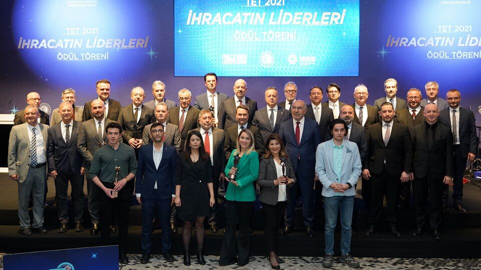 'İhracatta rekor üstüne rekor devam etti'
