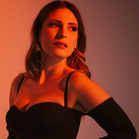 Aslı Özer'den 'Hayatın İzleri'