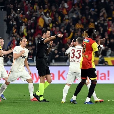 İzmir'de 5 penaltı kararı!