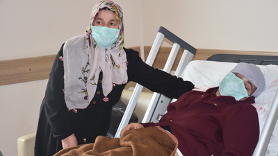 Gece yemek vermediği kocası sırtından bıçakladı!