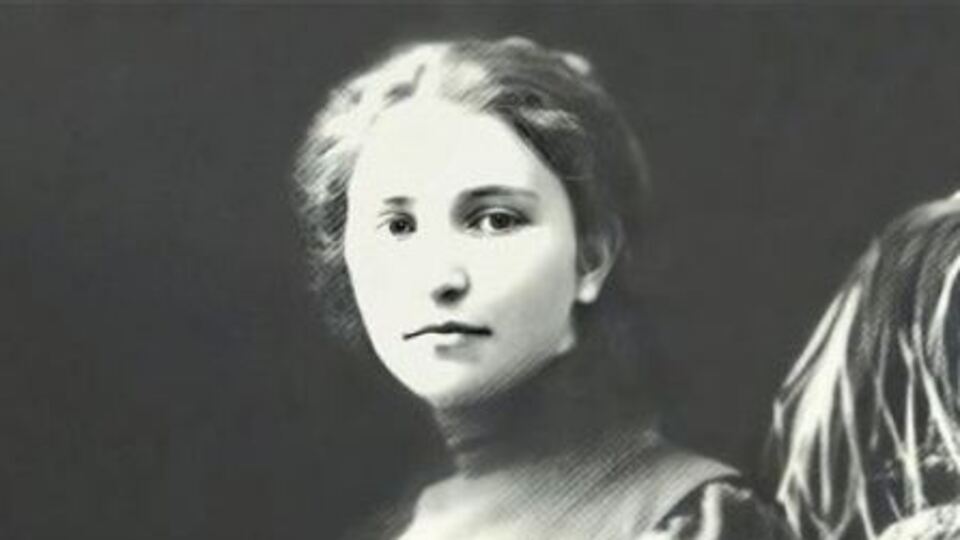 Dimitrina Kovaçev kimdir?