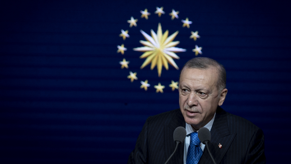 Cumhurbaşkanı Erdoğan'dan Rusya-Ukrayna krizi mesajı: NATO tavrını belli etmeli, ne yapacaksa yapmalı