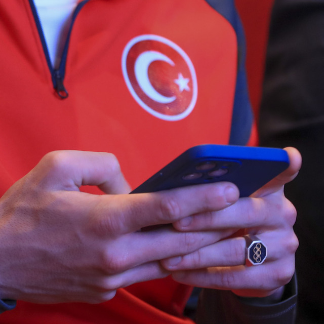 Mete Gazoz'un olimpiyat yüzüğü