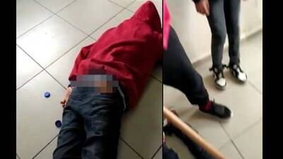 Zihinsel engelli öğrenciye korkunç zorbalık!