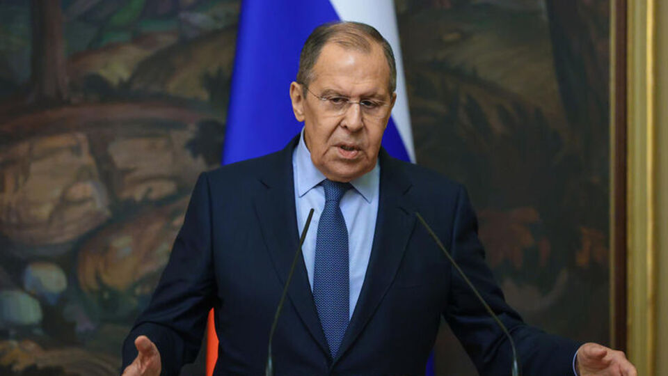 Lavrov: Ukrayna'yı işgal etmiyoruz