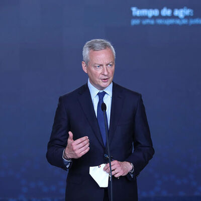 Fransa: Rusya SWIFT'ten çıkarılsın