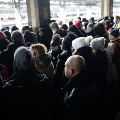 Kiev'deki Türk vatandaşları tahliye ediliyor