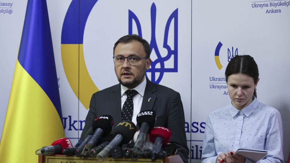 Ukrayna Büyükelçisi: Tek başımıza savaşıyoruz!