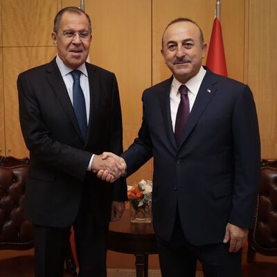 Çavuşoğlu, Rus mevkidaşı Lavrov ile görüştü