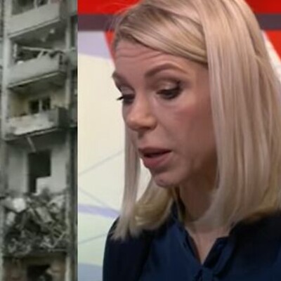 Ailesinin evinin bombalandığını canlı yayında gördü