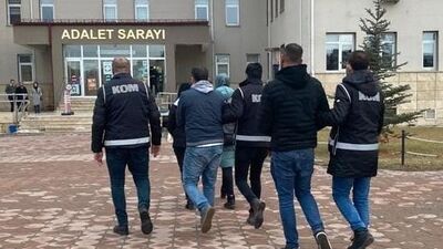 Sigorta köstebeği hastane çalışanları yakalandı