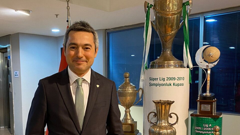 Bursa'nın yeni başkanı Ömer Furkan Banaz