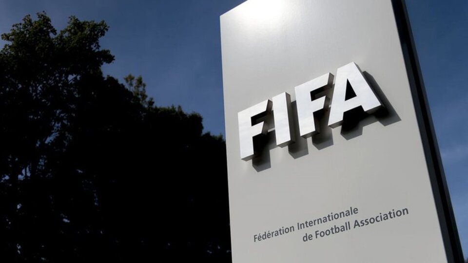 FIFA, Rusya'ya yaptırımlarını açıkladı!