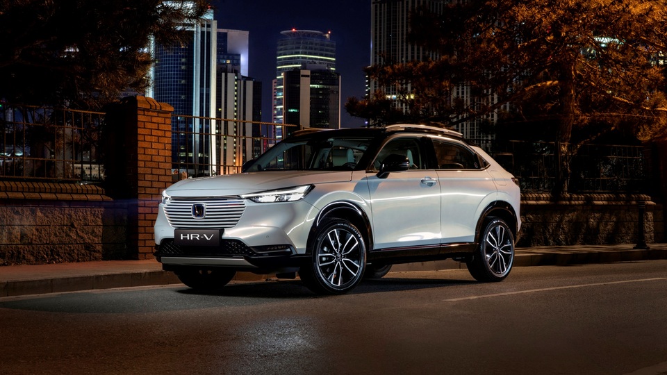 Yeni HR-V hibrit motor ile geldi!