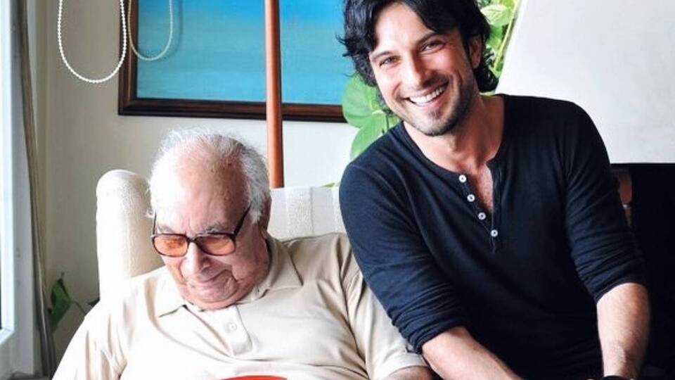 Tarkan'dan 'Yaşar Kemal' paylaşımı