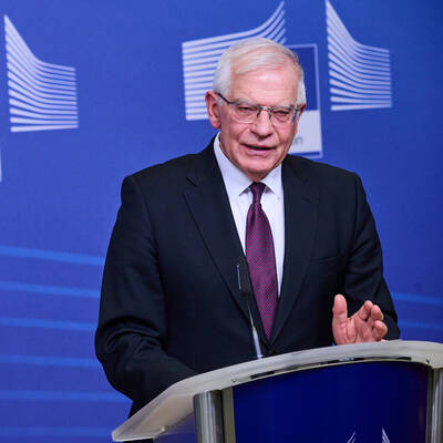 Borrell: AB'nin Ukrayna'ya askeri desteği artarak sürecek