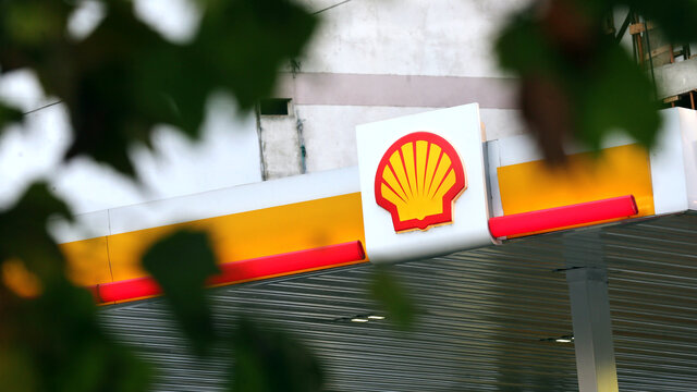 Shell de Rusya'dan çıkıyor