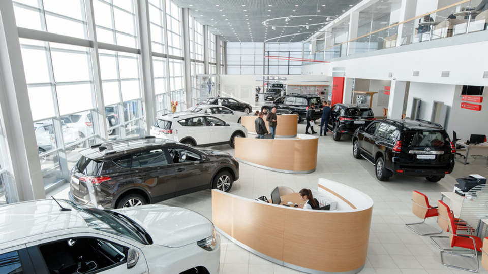 Rusya'ya otomobil satışını durdurdular!