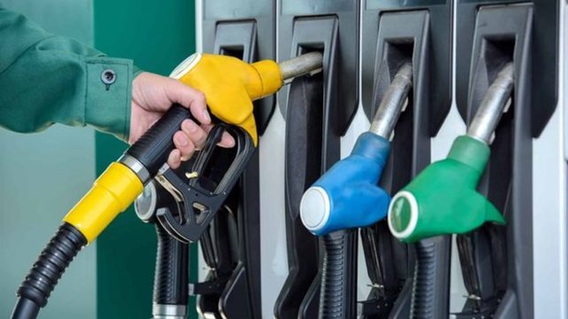 LPG'ye zam, benzin ve motorine indirim!