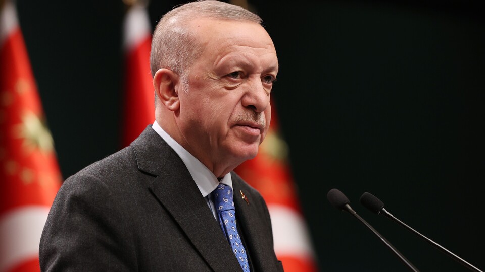 Cumhurbaşkanı Erdoğan: Acil ateşkes için çabalıyoruz