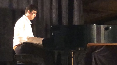 Piyanist Refik Salih'e Londra'da ödül