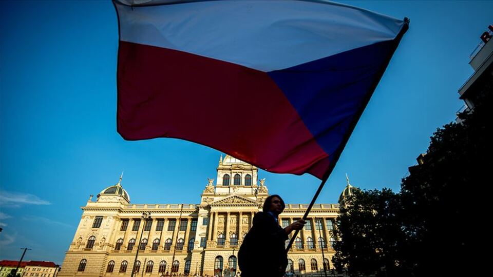 Ukrayna için savaşacak Çek vatandaşlarına hapis cezası muafiyeti