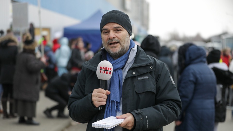 Göçmenin dini, ırkı, rengi olur mu?