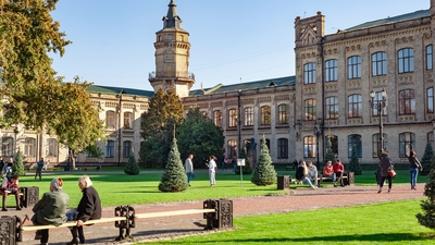 Ukrayna'da okuyan öğrenciler YÖK'ten çözüm bekliyor