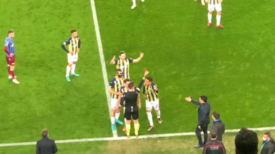 Fenerbahçe 10 kişi kaldı!