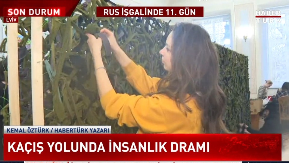 Kütüphanede kamuflaj seferberliği