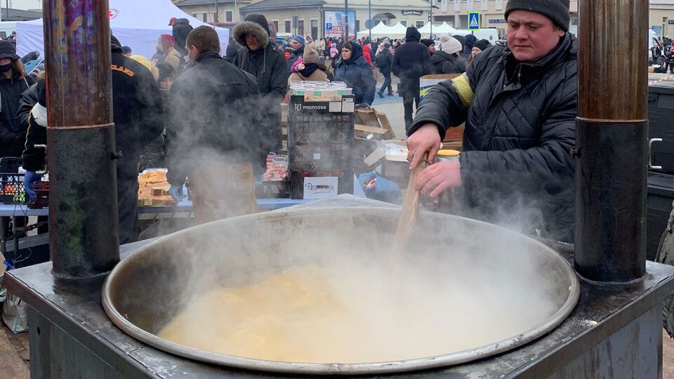 AFAD'dan Ukrayna'ya aşevi TIR'ı yola çıkıyor