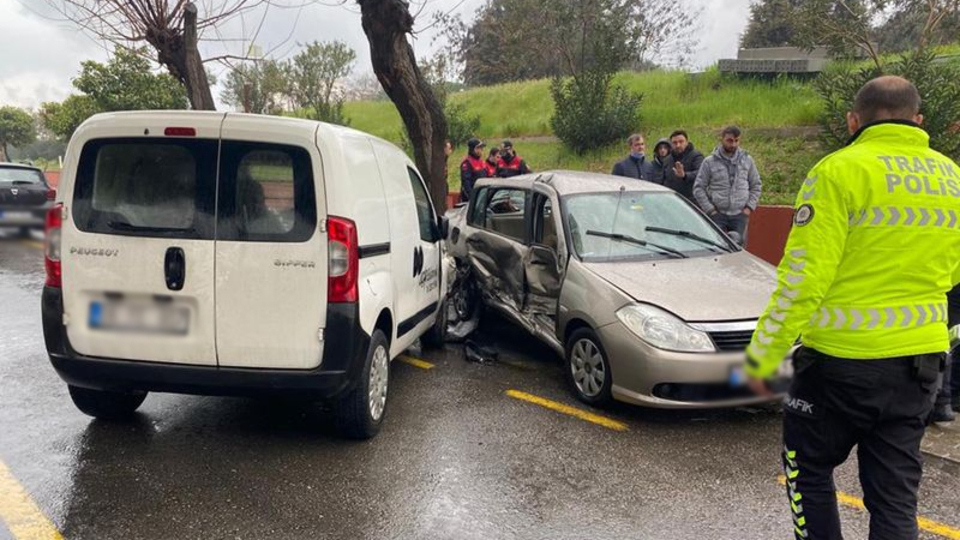 Aydın'da trafik kazası: 1 ölü, 4 yaralı