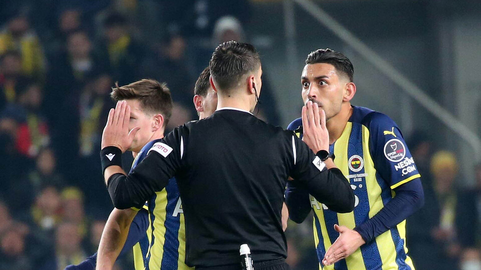 Hedefte Mete Kalkavan VAR!