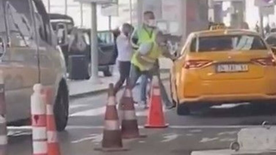 Sabiha Gökçen Havalimanı'nda kahya terörü