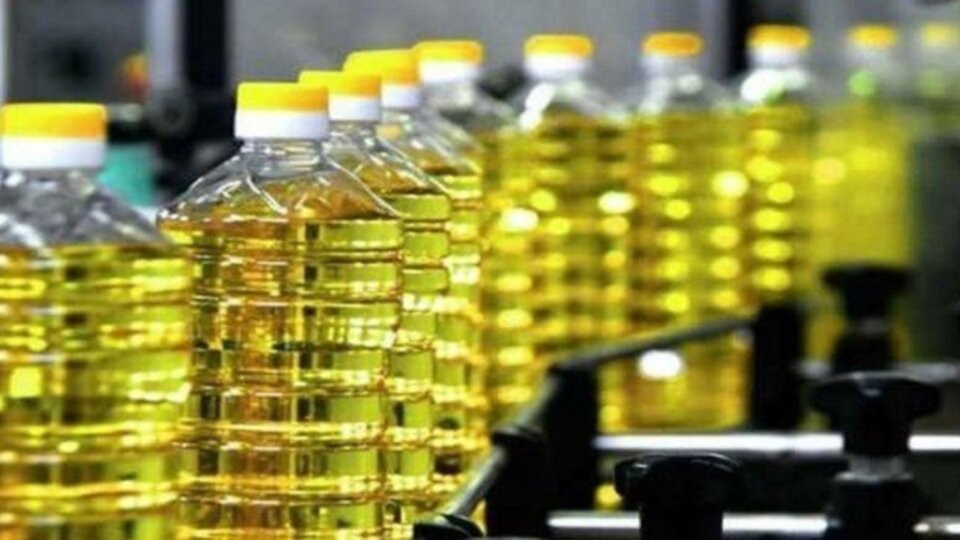 Ayçiçek yağı taşıyan 4 gemi yolda